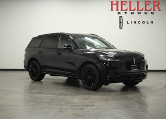 New 2025 Lincoln Aviator Reserve image 1