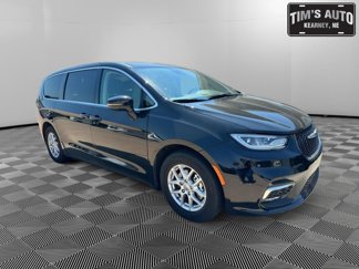 Used 2024 Chrysler Pacifica Touring-L image 1