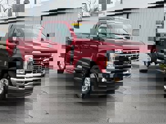 New 2025 Ford F250 XLT w/ FX4 Off-Road Package image 1