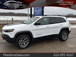 Used 2022 Jeep Cherokee Trailhawk image 1
