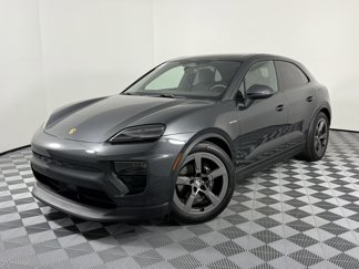 Used 2025 Porsche Macan Electric image 1