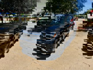 Used 2023 Volkswagen Atlas SE image 1