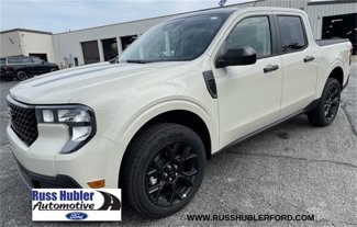 New 2025 Ford Maverick XLT image 1