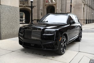 Used 2025 Rolls-Royce Cullinan Black Badge image 1