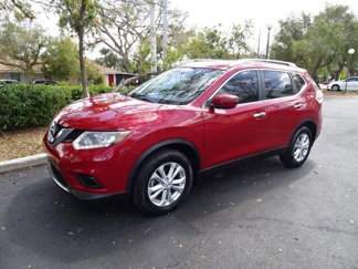 Used 2016 Nissan Rogue SV image 1