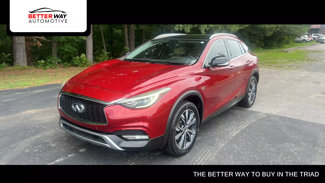 Used 2018 INFINITI QX30 Premium w/ Navigation Package image 1