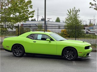 Used 2023 Dodge Challenger R/T w/ Plus Package image 1