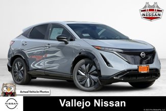 New 2025 Nissan Ariya AWD image 1
