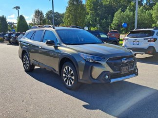 New 2025 Subaru Outback Limited image 1