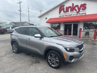 Used 2021 Kia Seltos LX image 1