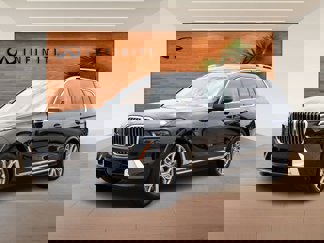 Used 2024 BMW X7 xDrive40i image 1