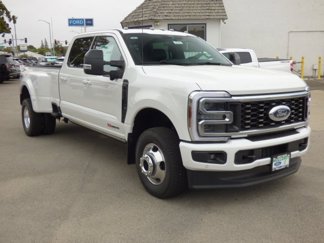 New 2025 Ford F350 4x4 Crew Cab DRW Super Duty image 1