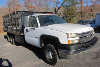 Used 2005 Chevrolet Silverado 3500 2WD Regular Cab image 1