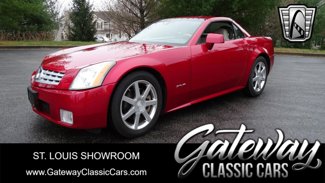 Used 2005 Cadillac XLR image 1