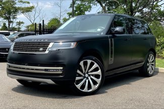 Used 2025 Land Rover Range Rover Long Wheelbase SE image 1