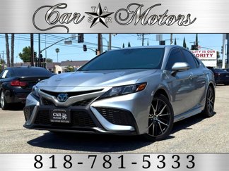 Used 2023 Toyota Camry SE image 1