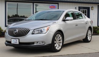 Used 2014 Buick LaCrosse Leather image 1