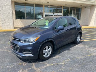 Used 2019 Chevrolet Trax LS w/ Tint and Cruise Package image 1