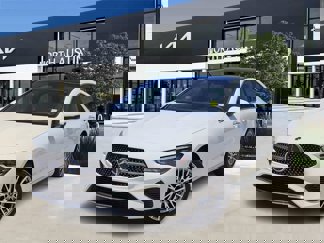 Used 2025 Mercedes-Benz CLA 250 image 1