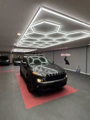 Used 2016 Jeep Cherokee High Altitude image 1