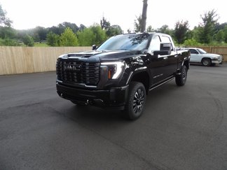 Used 2024 GMC Sierra 2500 Denali Ultimate w/ Max Trailering Package image 1