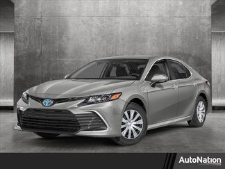Used 2022 Toyota Camry LE image 1