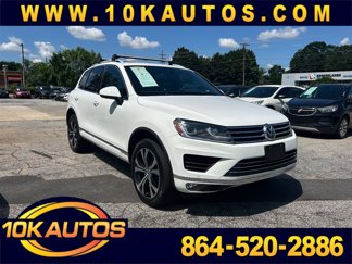 Used 2017 Volkswagen Touareg Wolfsburg Edition image 1