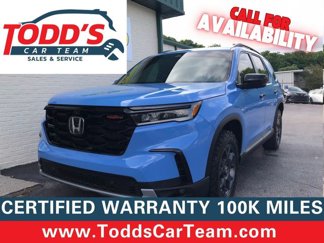 Used 2023 Honda Pilot TrailSport image 1
