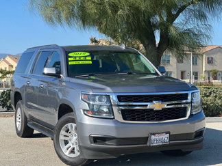 Used 2019 Chevrolet Suburban LT image 1
