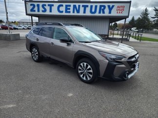 Used 2024 Subaru Outback Limited image 1