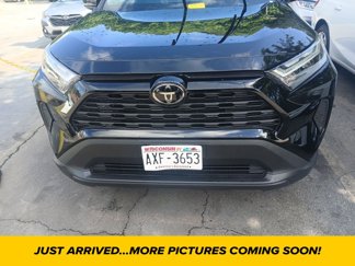 Used 2024 Toyota RAV4 XLE image 1
