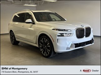 New 2025 BMW X7 xDrive40i image 1