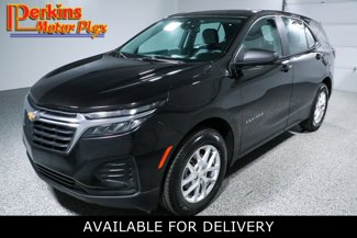 Used 2022 Chevrolet Equinox LS image 1