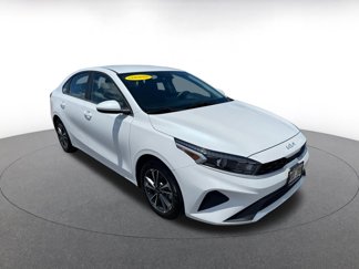 Used 2024 Kia Forte LXS image 1