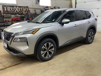 Used 2022 Nissan Rogue SV image 1