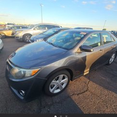 Used 2013 Toyota Camry SE image 1