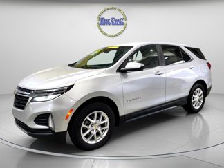 Used 2022 Chevrolet Equinox LT w/ Driver Convenience Package image 1