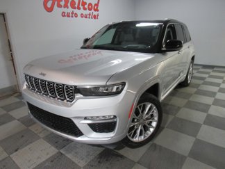 Used 2022 Jeep Grand Cherokee Summit w/ Adv Protech Group IV image 1