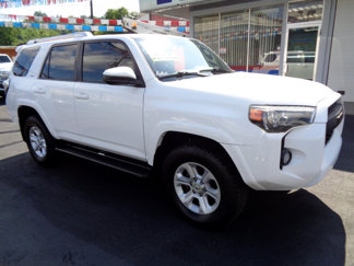 Used 2017 Toyota 4Runner SR5 image 1