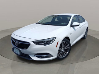 Used 2019 Buick Regal Preferred w/ Driver Confidence Package I image 1