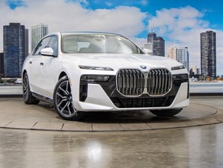 New 2026 BMW 750e xDrive w/ Executive Package image 1