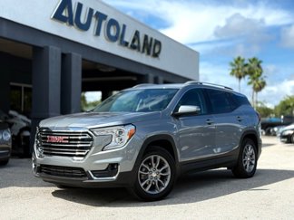 Used 2024 GMC Terrain SLT image 1