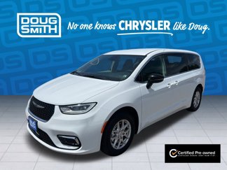 Certified 2024 Chrysler Pacifica Touring-L image 1