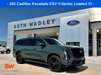 Used 2025 Cadillac Escalade ESV V w/ LPO, ONYX Package image 1