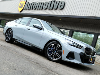 Used 2024 BMW 540i xDrive w/ M Sport Package image 1