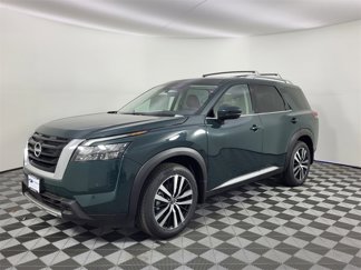 New 2025 Nissan Pathfinder Platinum w/ Cargo Package image 1