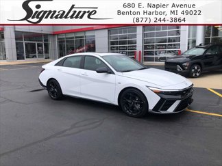 New 2025 Hyundai Elantra N Line image 1