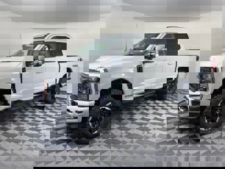 New 2025 Ford F350 4x4 Crew Cab Super Duty image 1