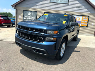 Used 2021 Chevrolet Silverado 1500 Custom image 1