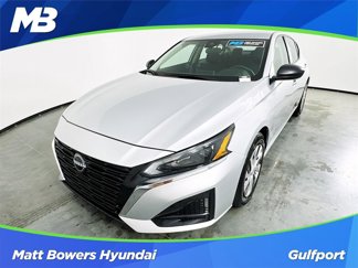 Used 2024 Nissan Altima 2.5 S image 1